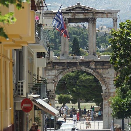 ★ Plaka, Center Of All Greek Legends ★ Афины Экстерьер фото