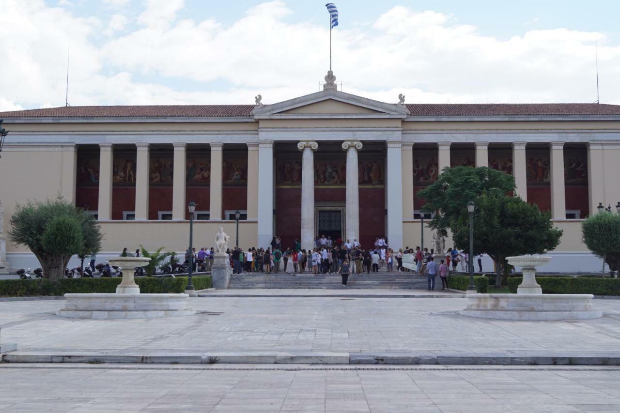 ★ Plaka, Center Of All Greek Legends ★ Афины Экстерьер фото